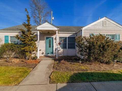 62 Kerrigan Street, Long Beach, NY 11561