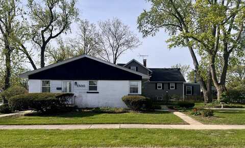 1500 N Hillside Avenue, Berkeley, IL 60163