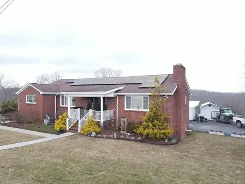 2016 BECKLEY RD, PRINCETON, WV 24740