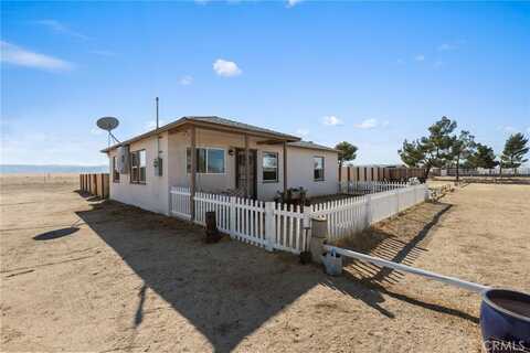 11250 W Avenue D8, Lancaster, CA 93536