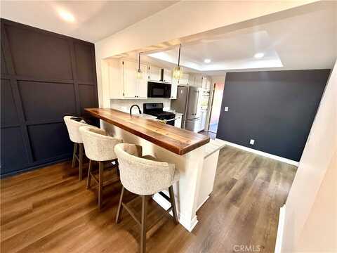 1430 E Foothill Boulevard, Glendora, CA 91741