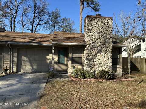 6651 WELLINGTON PLACE Lane, Jacksonville, FL 32216