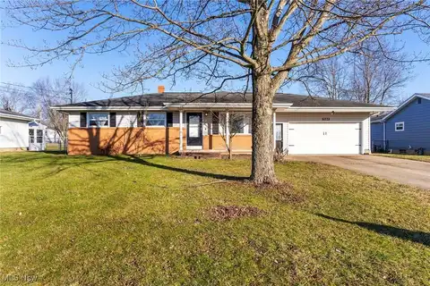 5144 Calla Avenue NW, Warren, OH 44483