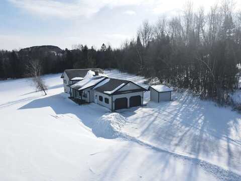 462 Logan Drive, Newport, VT 05855