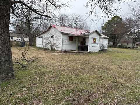 923 E Main, Ardmore, OK 73401