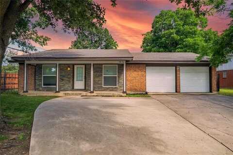 5916 Mccart Avenue, Fort Worth, TX 76133