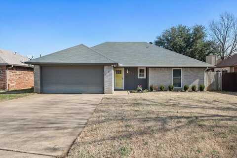 922 Meadowlark Drive, Mansfield, TX 76063