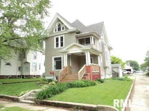 228 South 2nd St., Monmouth, IL 61462