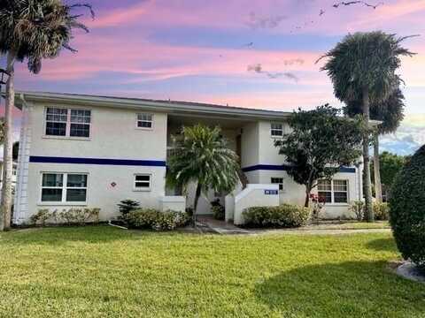 1516 SE Royal Green Cir, Port Saint Lucie, FL 34952