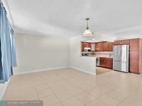 126 Saxony C, Delray Beach, FL 33446