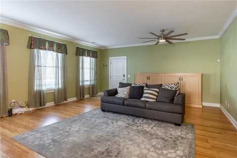 525 E Freemason Street, Norfolk, VA 23501