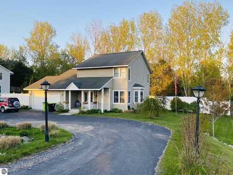 3750 Zimmerman Road, Traverse City, MI 49685