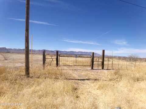 4055 N FORT GRANT Road, Willcox, AZ 85643