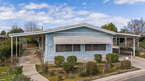 1300 W Olson Avenue, Reedley, CA 93654