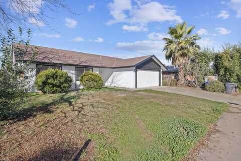 271 N Ruth Street, Porterville, CA 93257