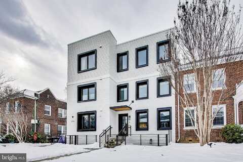 2216 40TH PLACE NW, WASHINGTON, DC 20007