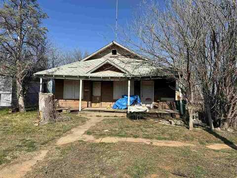 609 E BRYAN AVENUE, Electra, TX 76360