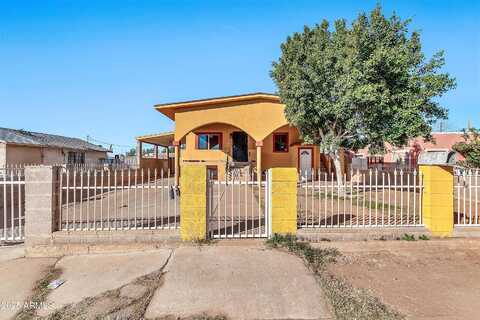 4626 S 8TH Street, Phoenix, AZ 85040