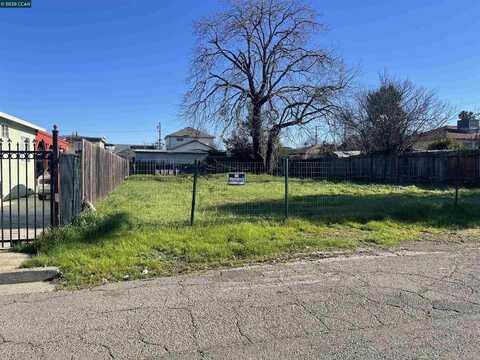 226 12th Street, Vallejo, CA 94590