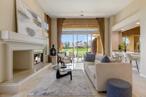 437 Desert Holly Drive, Palm Desert, CA 92211