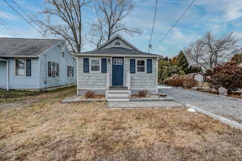 11 Evans Lane, Old Saybrook, CT 06475