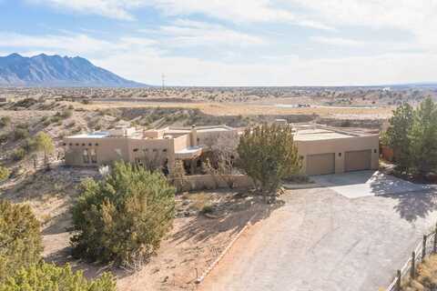 154 PLACITAS TRAILS Road, Placitas, NM 87043