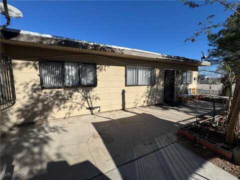 2043 Donna Street, North Las Vegas, NV 89030