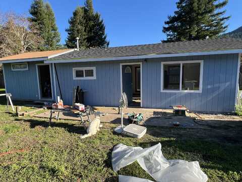 145 Orchard Way, Myers Flat, CA 95554