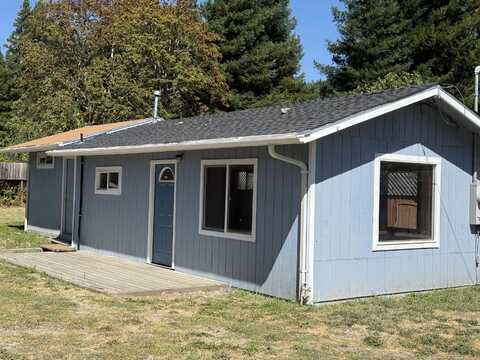 145 Orchard Way, Myers Flat, CA 95554