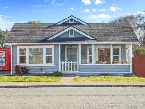 3871 F Street, Eureka, CA 95503