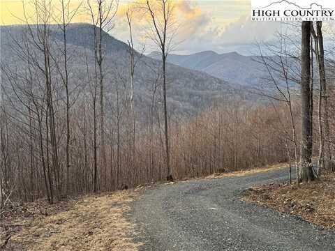 2a Doe Ridge Drive, West Jefferson, NC 28694