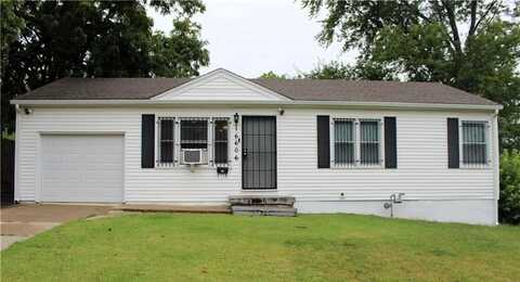 16606 E Salisbury Road, Independence, MO 64056