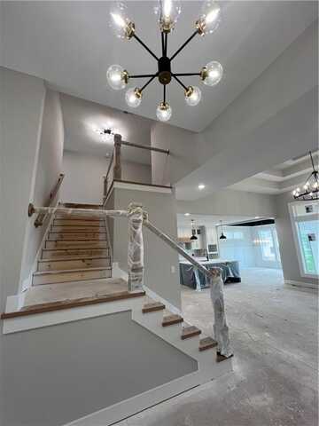 2209 W 176th Place, Overland Park, KS 66085