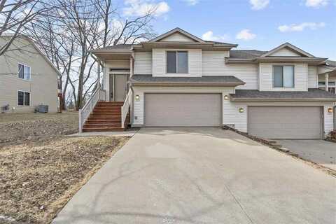 1425 Ozark Rdg, Coralville, IA 52241