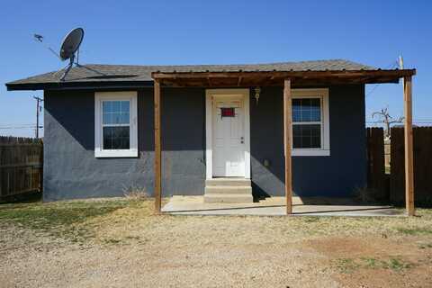 805 S 4th Street, Slaton, TX 79364