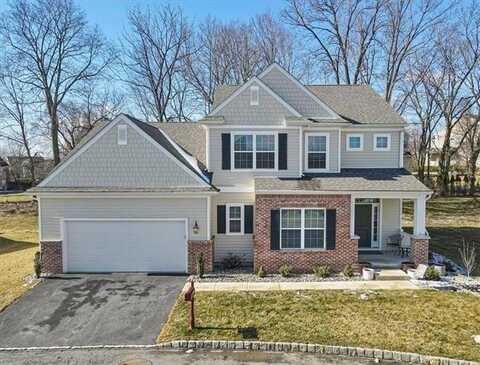 2454 Burgundy Lane, Forks, PA 18040