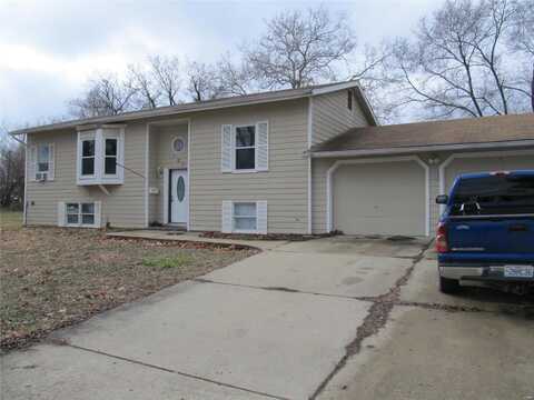 407 1st Street, Warrenton, MO 63383