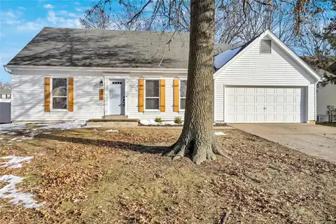 596 Schrader Farm Drive, Saint Peters, MO 63376