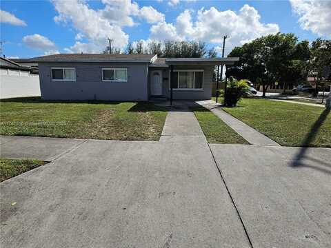 796 W 69th Pl, Hialeah, FL 33014