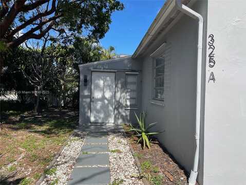 325 SW 14th Ct, Fort Lauderdale, FL 33315