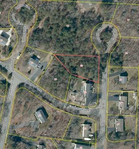 68 Fox Hill Rd, Mashpee, MA 02649