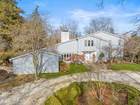 225 Maplewood Avenue, Oakhurst, NJ 07755