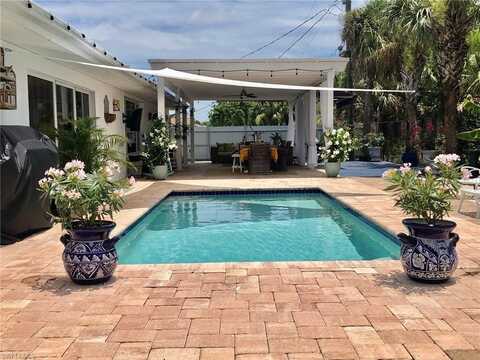283 Cypress, NAPLES, FL 34110