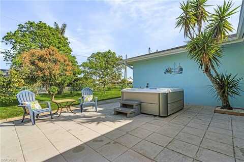 105 Valley, BONITA SPRINGS, FL 34134