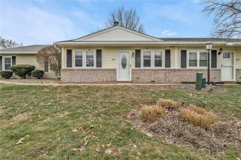 4012 Townhouse Lane, Uniontown, OH 44685