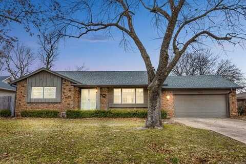 5622 S Indianapolis Avenue S, Tulsa, OK 74135