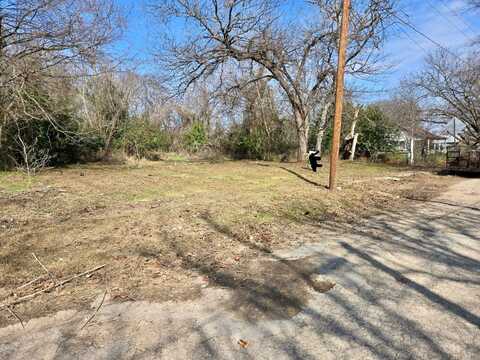 221 S. Price, Hamilton, TX 76531