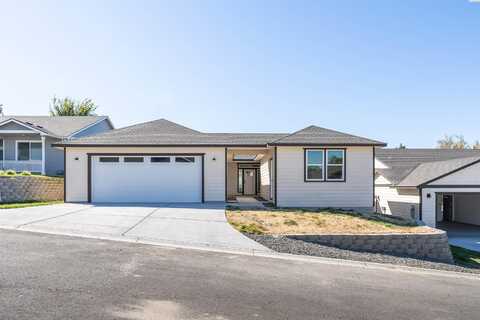 1125 Bordeaux St, Prosser, WA 99350