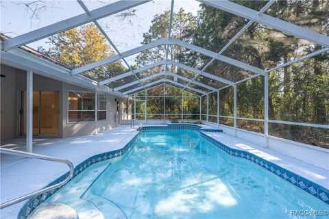 7 Hoptree Court, Homosassa, FL 34446