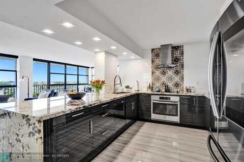 600 Parkview Dr, Hallandale Beach, FL 33009